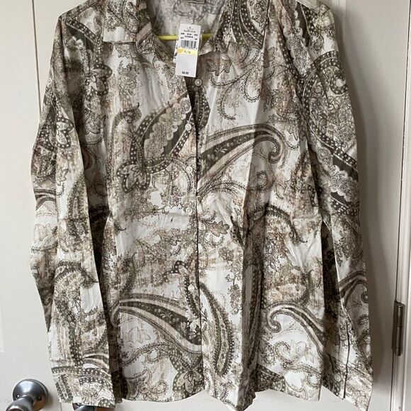 Paisley Green/Cream LongSleeve ButtonFront Blouse - Picture 1 of 7